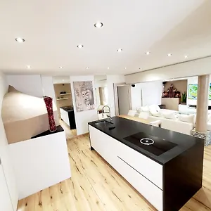 De Standing En Bord De Appartement